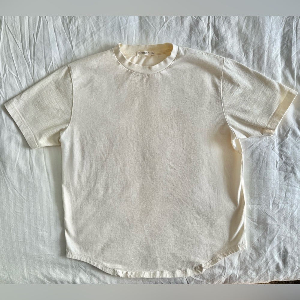 SUITSUPPLY Off-White Cropped Curved Hem Cotton Tshirt L